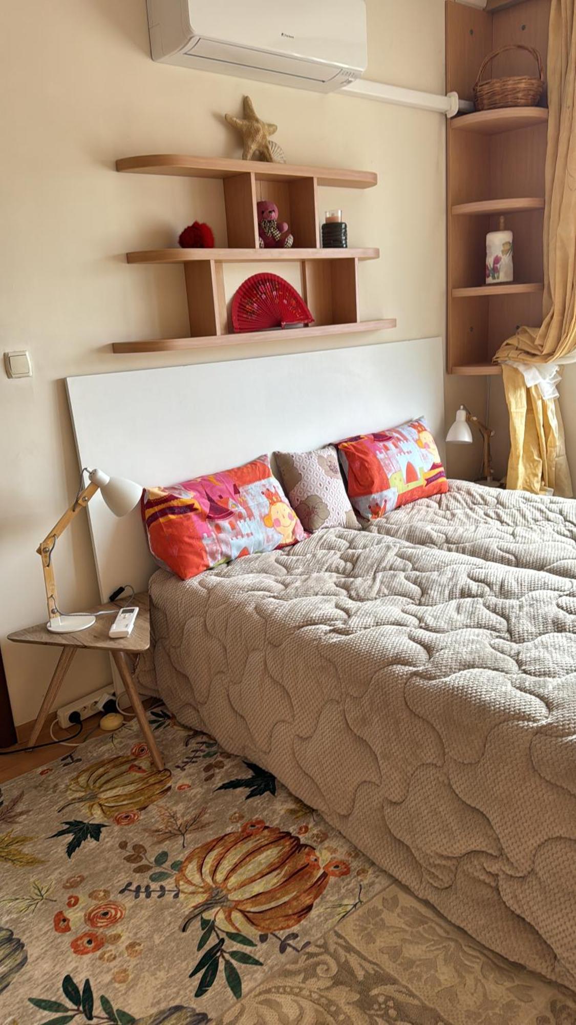 Downtown Central Apartment With Working Kitchen, City Views & Free Parking Kazanlŭk Dış mekan fotoğraf