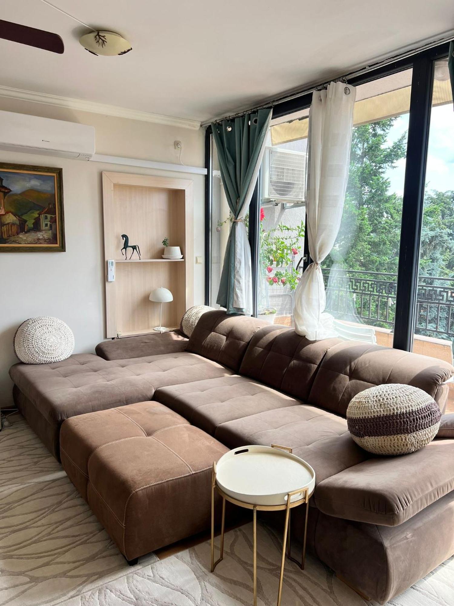 Downtown Central Apartment With Working Kitchen, City Views & Free Parking Kazanlŭk Dış mekan fotoğraf